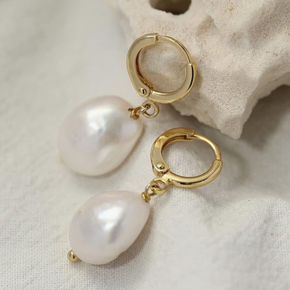 14K Gold Freshwater Baroque Pearl Hoop Drop Earrings Dangle 10MM Women Luster